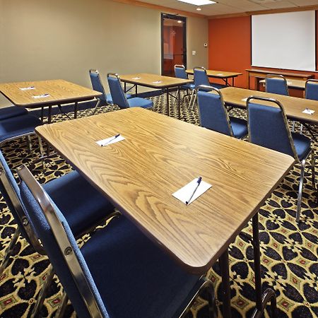 Holiday Inn Express & Suites Fayetteville University Of Arkansas Area By Ihg Kültér fotó