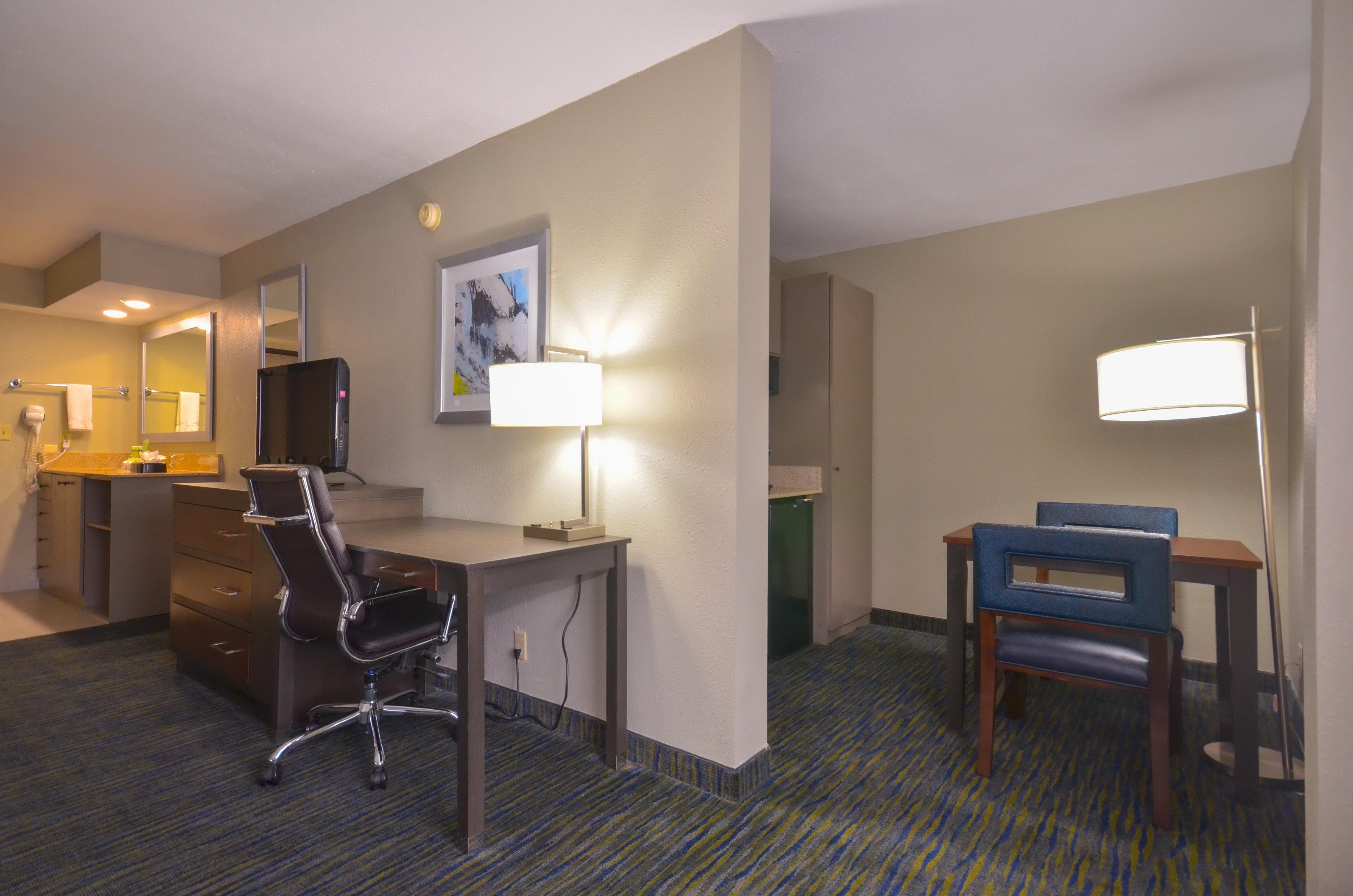 Holiday Inn Express & Suites Fayetteville University Of Arkansas Area By Ihg Kültér fotó